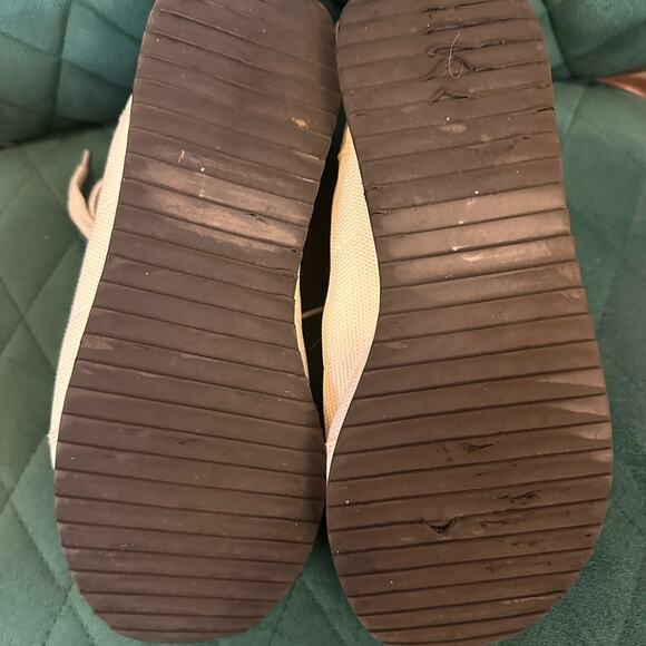 Bebe Brodie Ivory Logo Sneakers Women's 10 - Picture 9 of 12